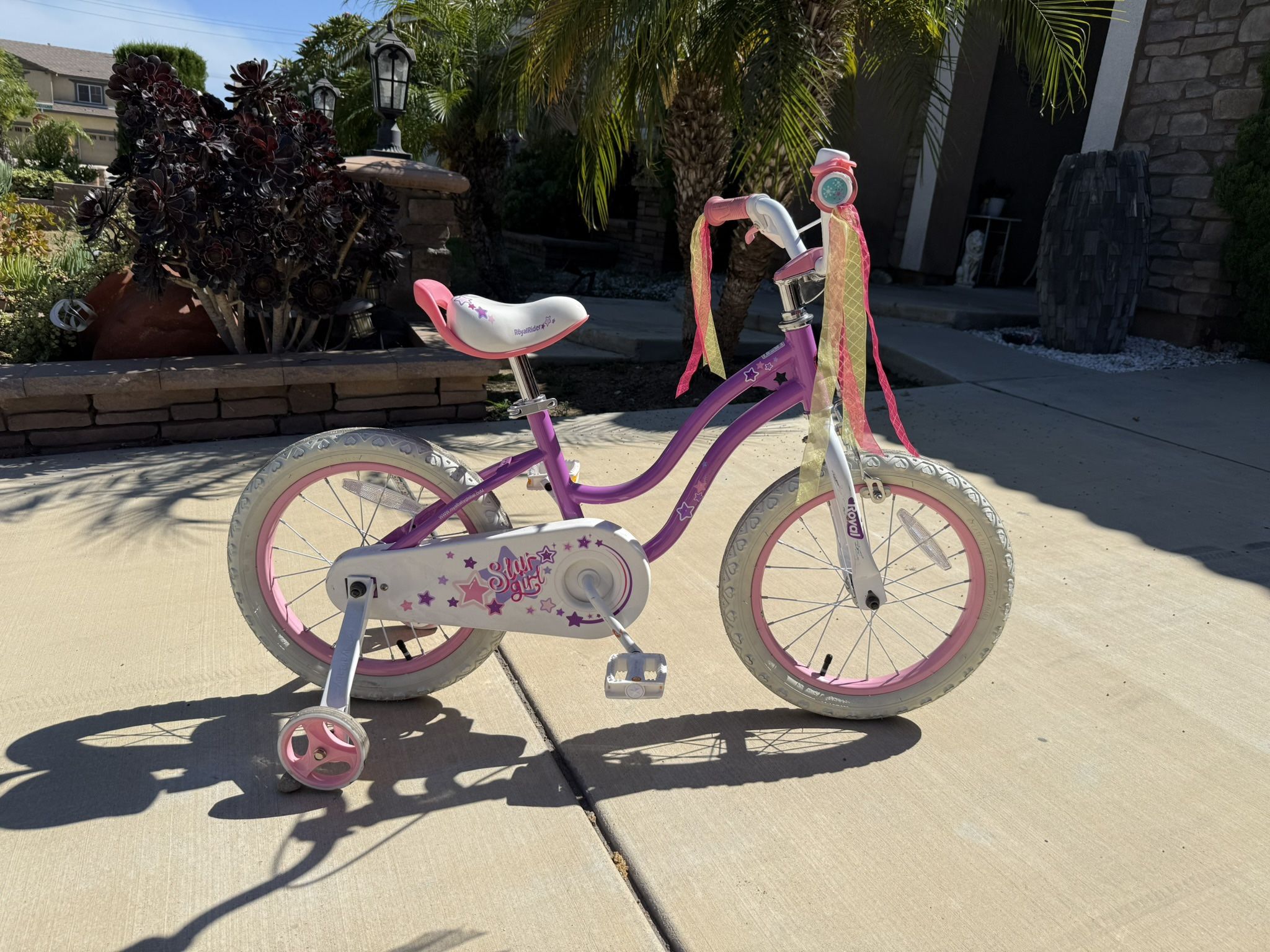 Girls bike 16” kids