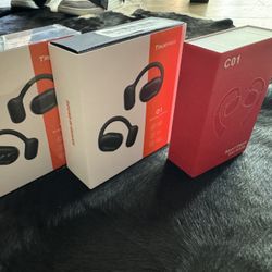 Truefree wireless earbuds 