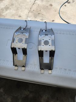 G Body Rear Speaker Brackets