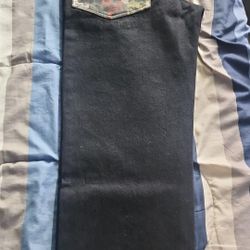 black jeans with camo pockets