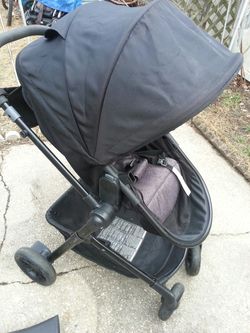 Click contact bassinet car seat stroller LIKE NEW
