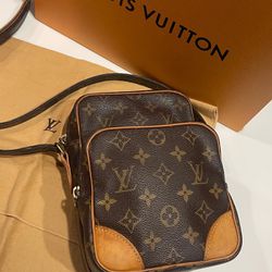 Louis Vuitton  Bodybag for Sale in Diamond Bar, CA - OfferUp