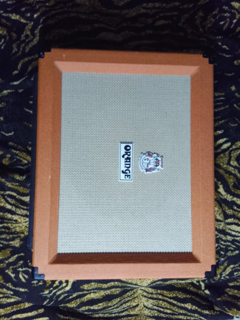 Orange PPC112 1x12 guitar speaker cabinet