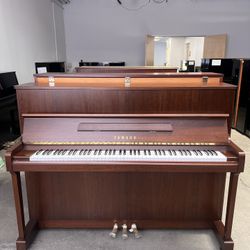 Yamaha W116WT Walnut Piano. 1 YEAR FREE WARRANTY