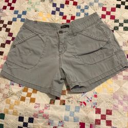 Women’s Size 8/10 Shorts