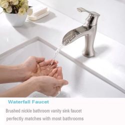 Single Hole Single-Handle Bathroom Faucet in Chrome F55 $30