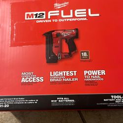 Milwaukee M12 Fuel 12V 18 Gauge Compact Brad Nailer