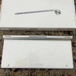 Apple Wireless Keyboard