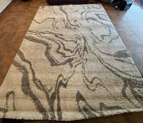 Large Shag Area Rug Beige Gray Abstract Thomasville Hudson Shag Area Rug in the "Micco" pattern.