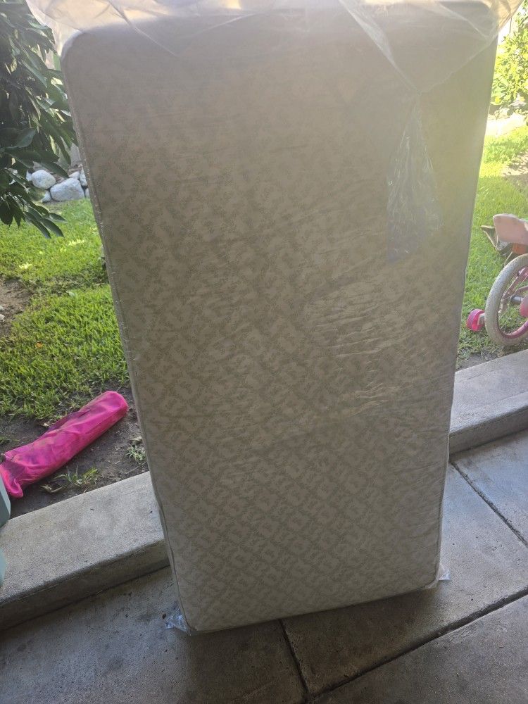 Free Crib Matress