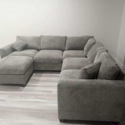 New 99x99 Sectional Couch / Free Delivery 