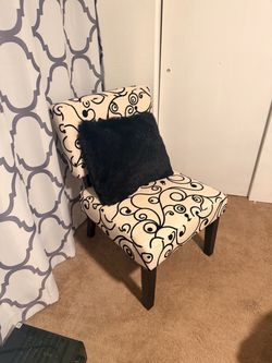 Accent chair