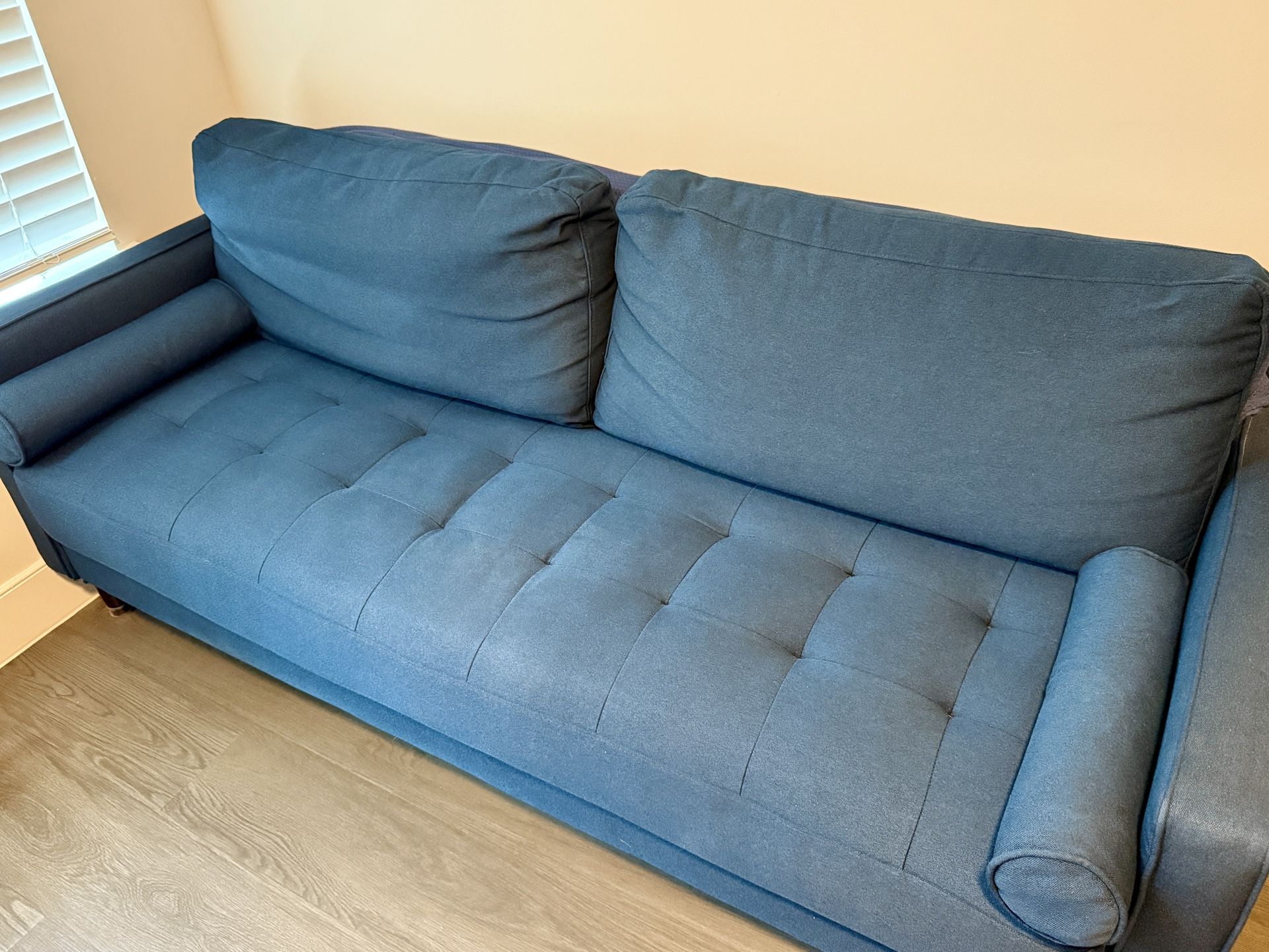 Sofa With Removable Cushions