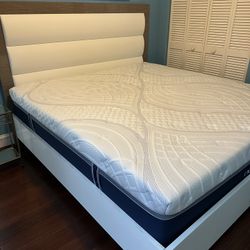 Real Wood Real Leather Kong Size Bed Frame 