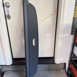 2018 Mercedes GLC Trunk Cover