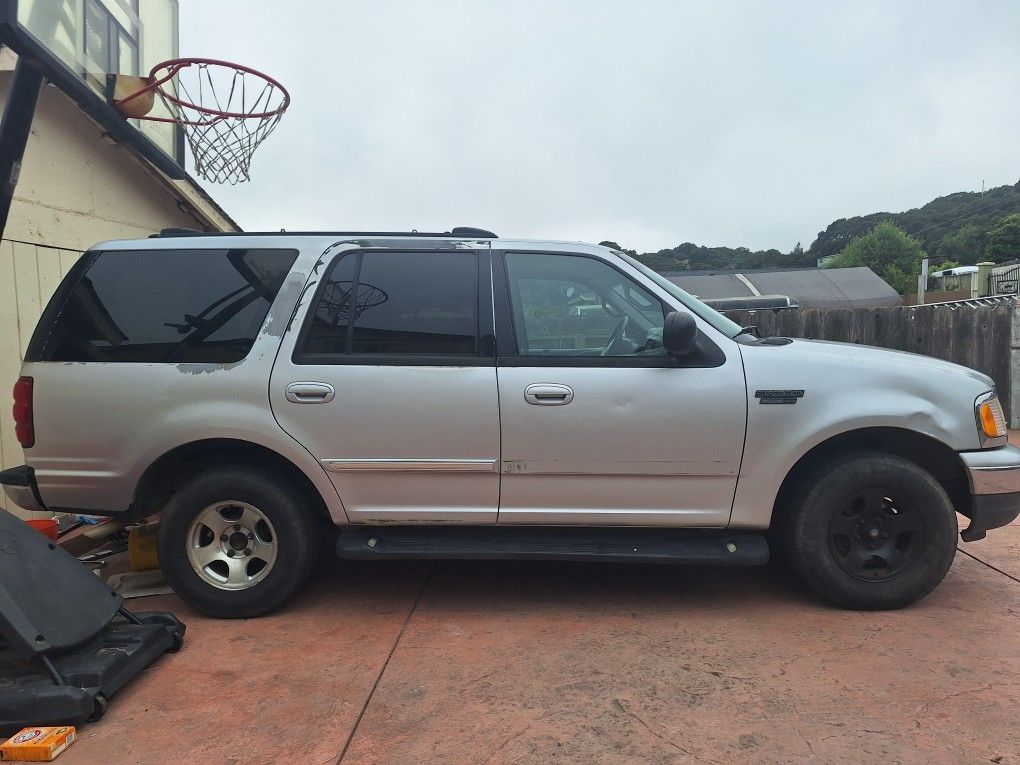 2000 Ford Expedition