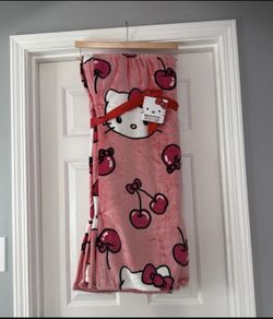Hello Kitty Cherry blanket 
