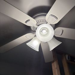 Hampton Bay White Ceiling Fan