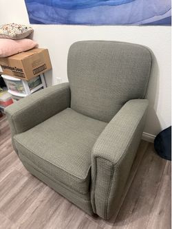 Arm chair
