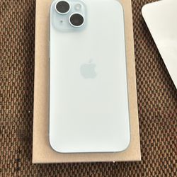 iPhone 15 