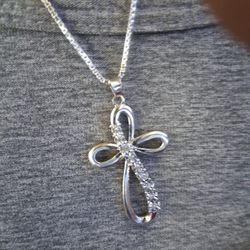 925silver Chsin And Diamond Cross
