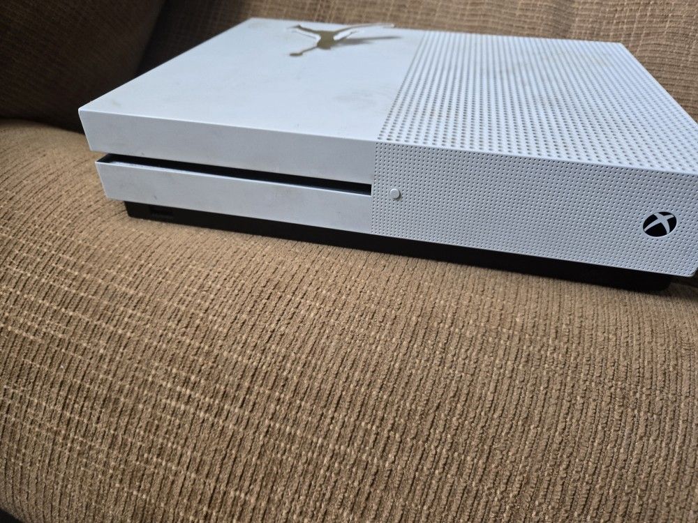 Xbox 1s Plus Controller $60