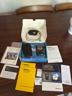 Medtronic DBS Patient Programmer 37642 Handheld w/ Case, Cable & Manuals