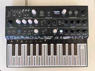 Arturia MicroFreak NM