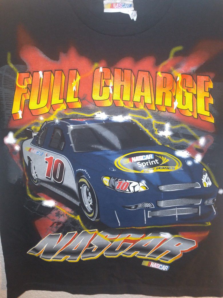 NASCAR Sprint Cup Series Full Charge 2010 #10  Kids Size Small T-Shirt 