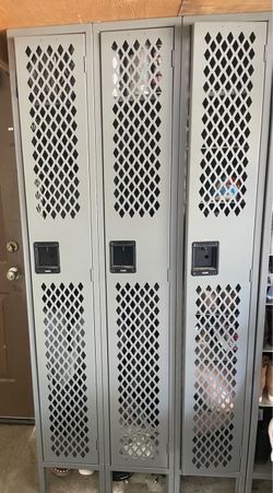 Uline Metal Lockers
