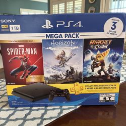 PlayStation 4 original packaging/SEALED. W three games
