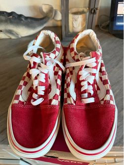 Vans men’s 7.5 women’s 9