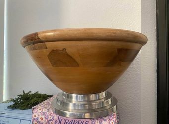 Serving or Display Bowl 16" Dark Wood w Aluminum Base Chips Salad Fruit Centerpiece