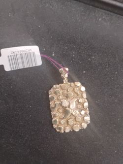 Pendant nuggets