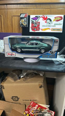 Maisto 1967 Ford Mustang GTA Fastback