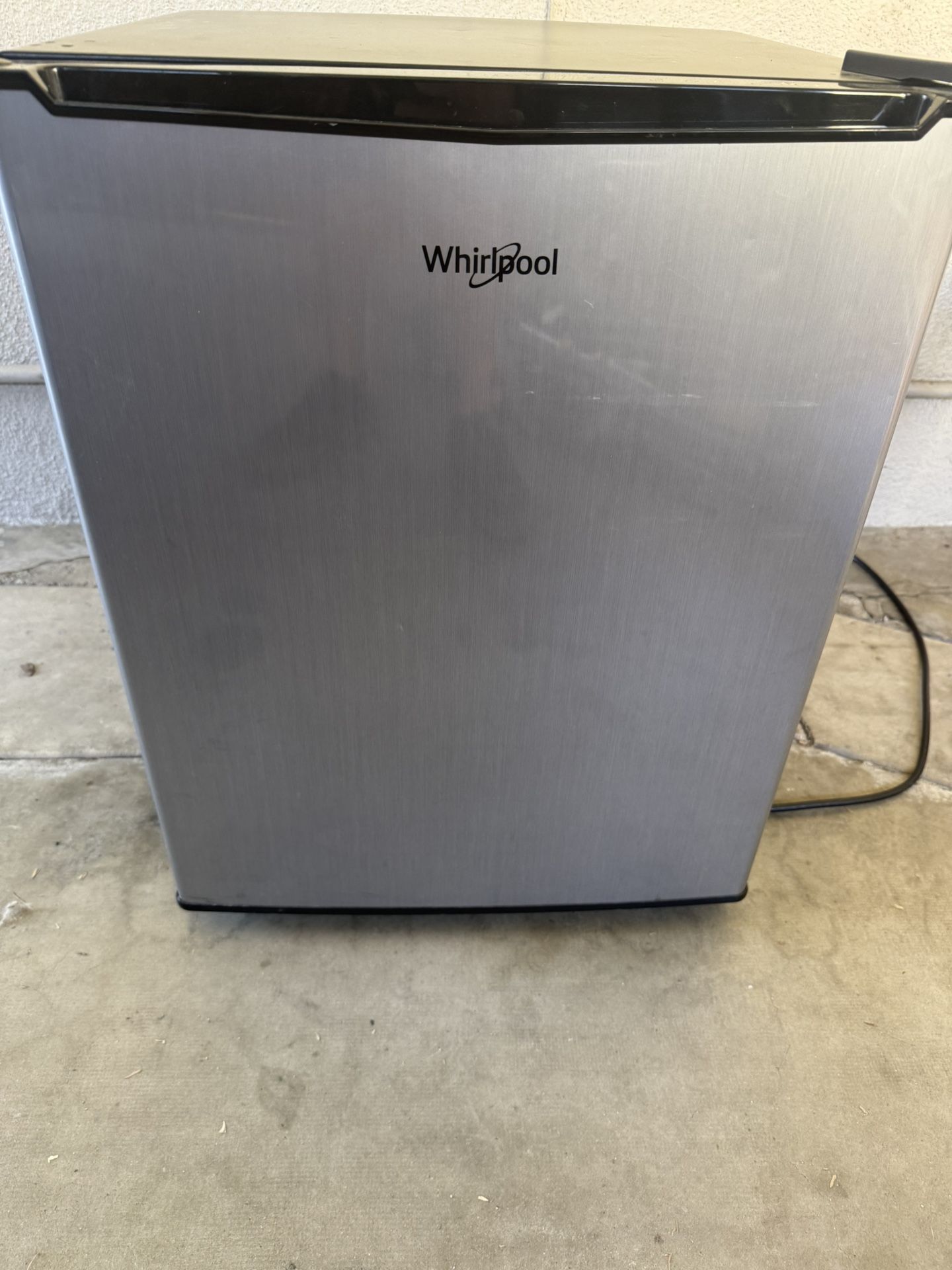 Whirlpool Mini Fridge