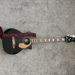Fender Kingman V2 bass with original case