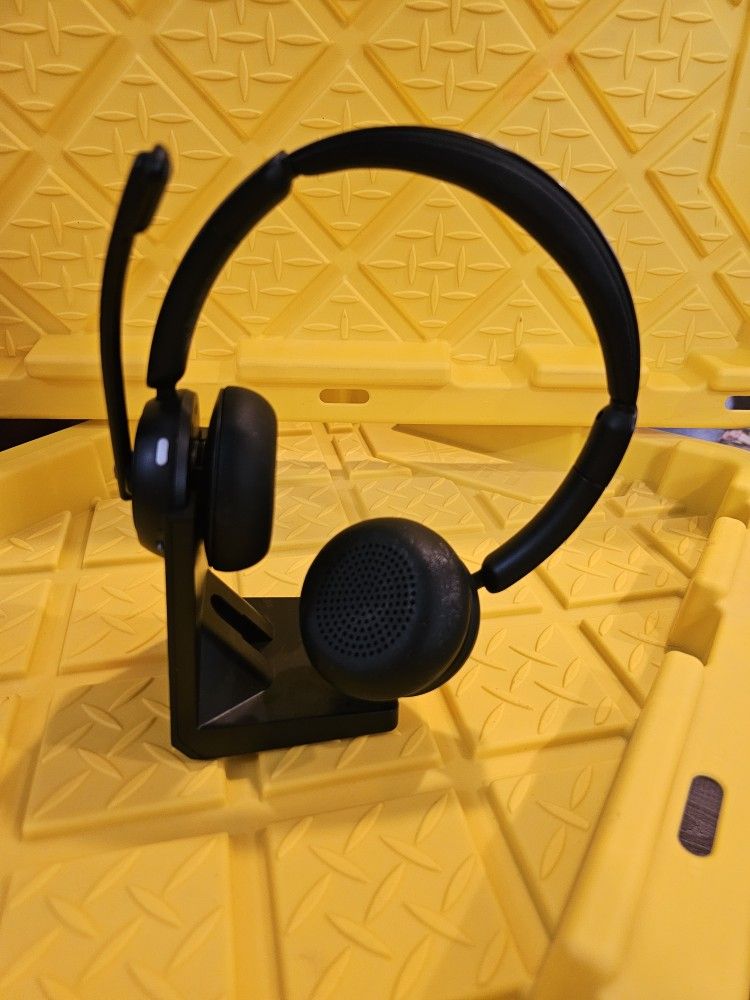 Wireless Bluetooth Headset Levn