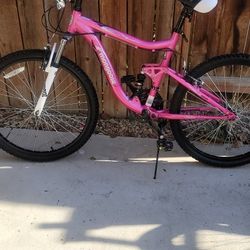 Brand New.24"Moongoose  Moutain Bike Just Built It Firm P