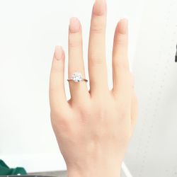 DIAMOND 1.77CT OVAL CUT  CERTIFIED VVS1-E 14K WHITE GOLD