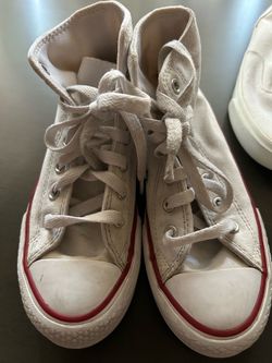 zapatillas Converse en color blanco niñas size 2