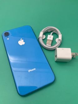 Apple iPhone XR – 128 GB – Factory Unlocked – Fully Functional