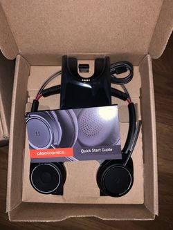 PLANTRONICS B 825 VOYAGER-FOCUS-Wireless UC Headset NEW in BOX