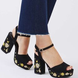 NEW TOPSHOP Magnolia Black and Yellow Embroidered Platform Heels 5.5