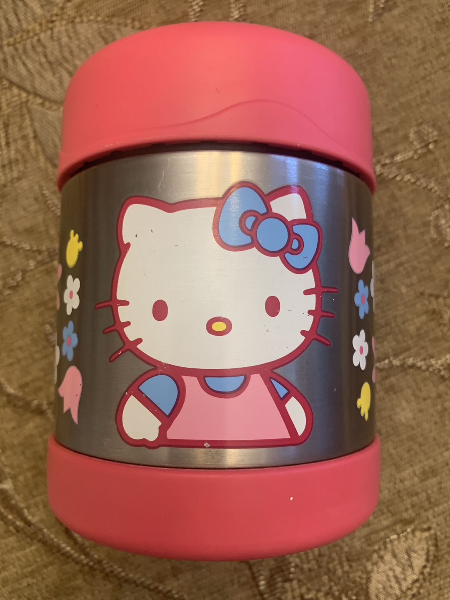 Hello Kitty food container