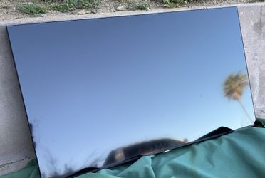 50” Samsung Smart TV