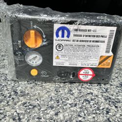 Mopar Tire Service Kit V1D - NEW