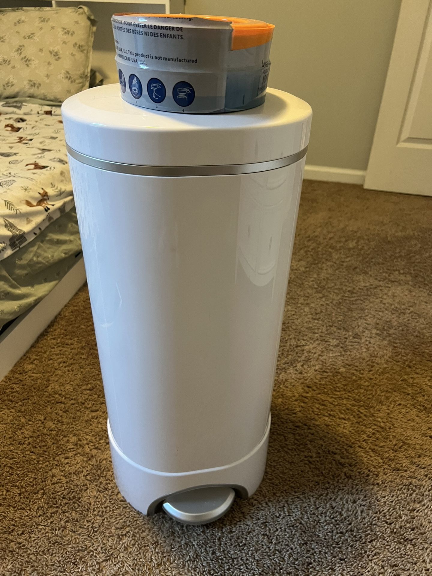Diaper Genie With Refill