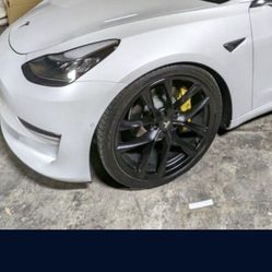 Tesla 20 Inch Model Y Model 3
