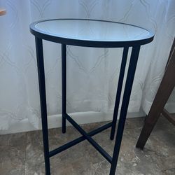 Matte Black Mirrored Side Table